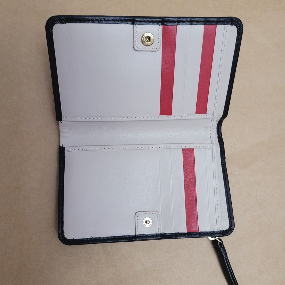 Radley Black Wallet with Dog Logo - Picture 11 of 12